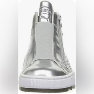 NWOT Puma Basket Metallic Zip High Tops - 6.5
